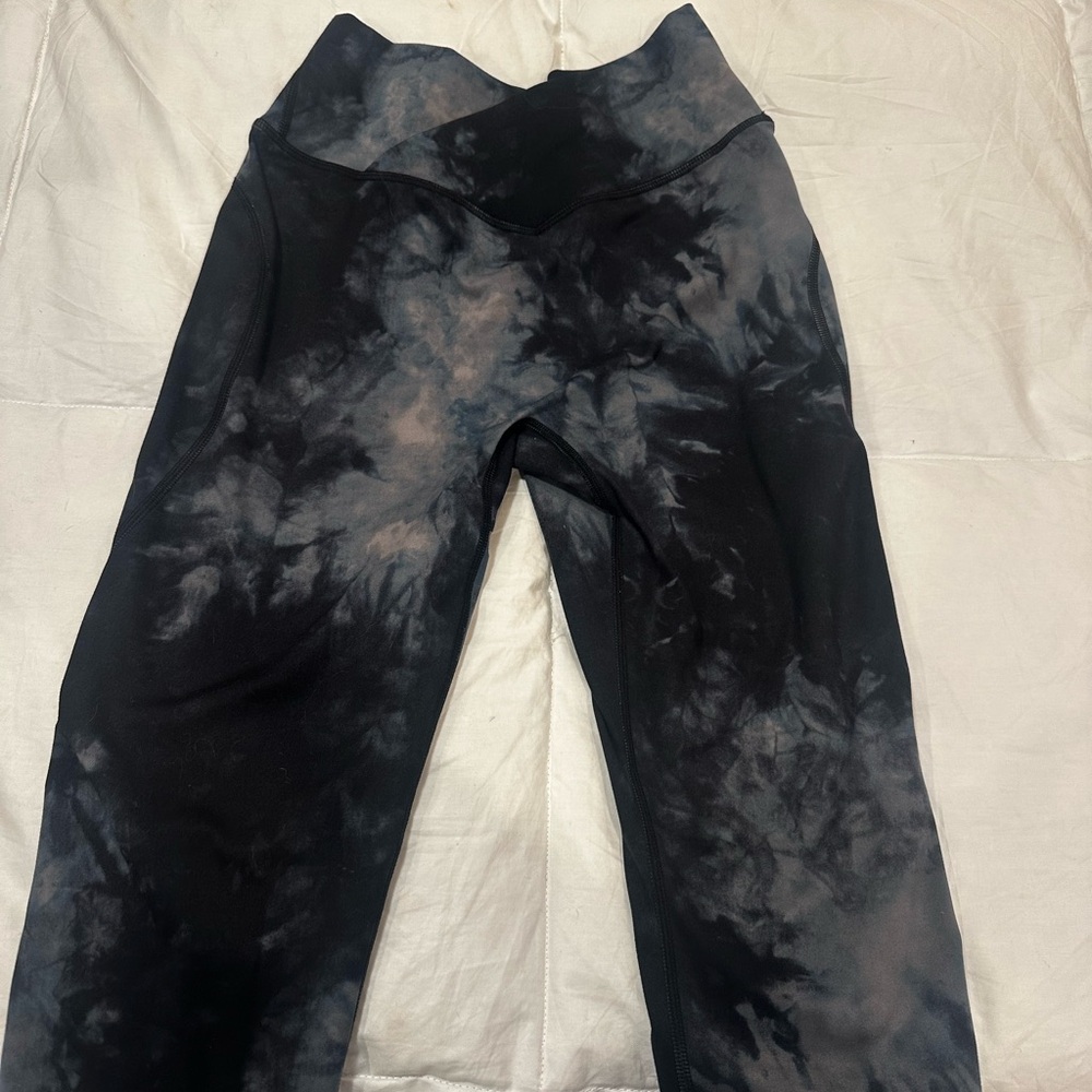 Alphalete Surface leggings